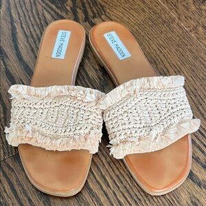 Steve Madden Cream Woven Straw Slide Sandals